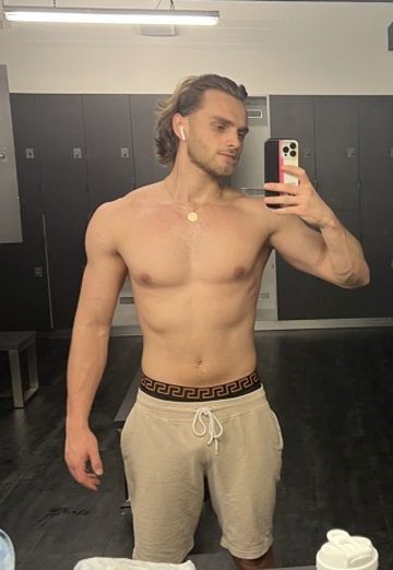 Perceval (@perceval0) — my photo № 1