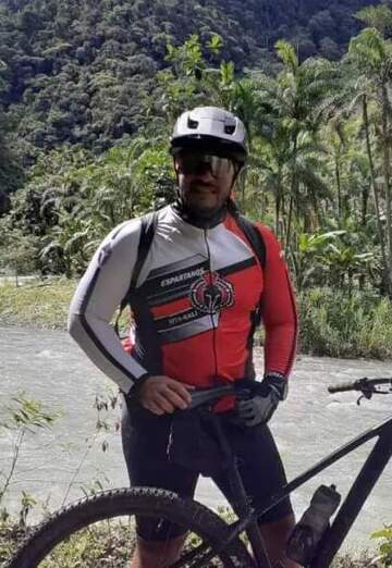 Andrés Aguilar (@andrsaguilar) — my photo № 7