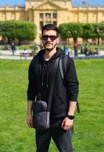 Rafik (@rafik3187) — my photo № 1