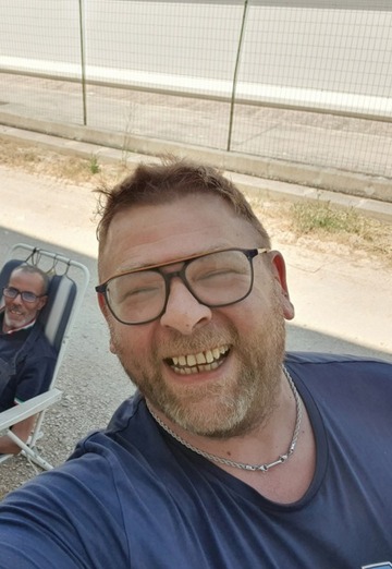 Andrea (@andrea1937) — my photo № 1