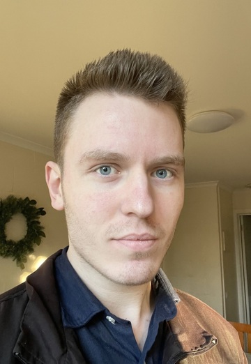 Andrew (@andrew9700) — my photo № 1