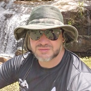 Héctor Burgos 40 Medellín