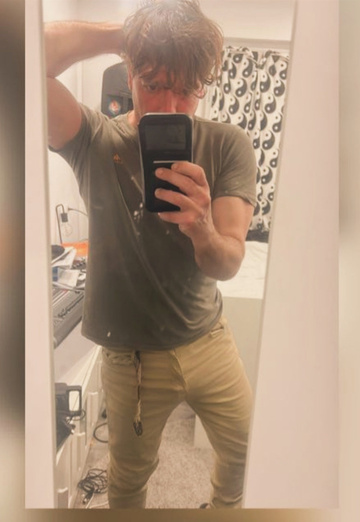 Ale (@ale2143) — my photo № 1