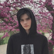 Lee Young 22 Saint Petersburg