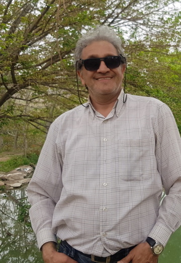 Fereydoun (@fshm1970) — my photo № 1