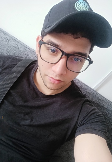 Reynaldo (@reynaldo77) — my photo № 1