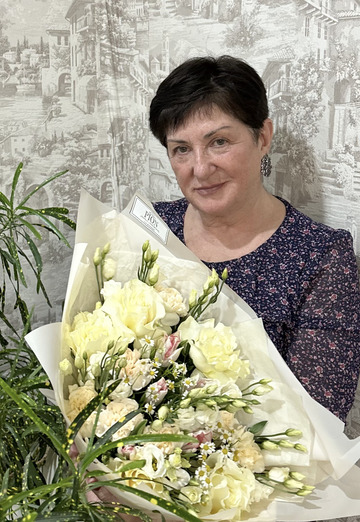 Nina (@nina53321) — my photo № 1