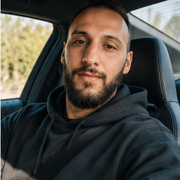 Hicham 32 Algiers