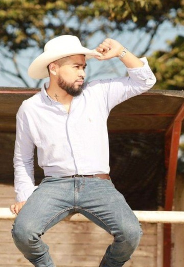 Eithan (@eithan1) — my photo № 1