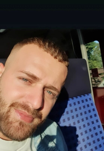 Luis (@luis3260) — my photo № 1