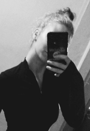 Kristina (@kristina122185) — my photo № 1