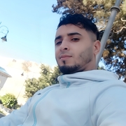 Youness 26 London