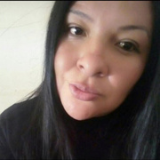 Yesenia 49 Newark